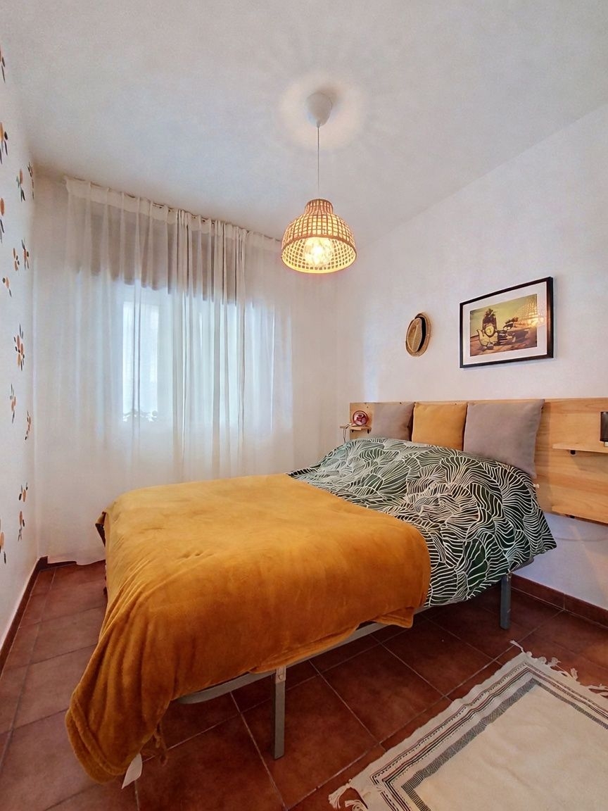 Apartamento con 2 dormitorios cerca de la playa en Denia